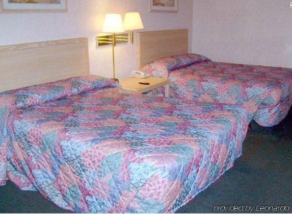 Bossier Inn And Suites 보저시티 객실 사진